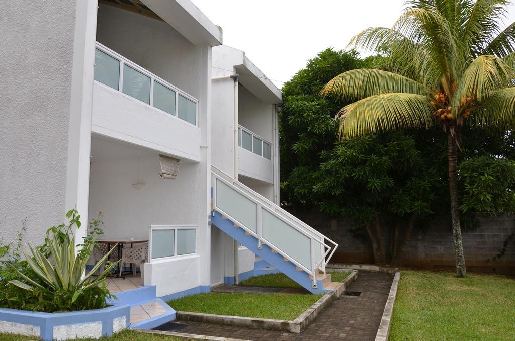 Les Gentilhommieres Guest House Тру-о-Биш Экстерьер фото