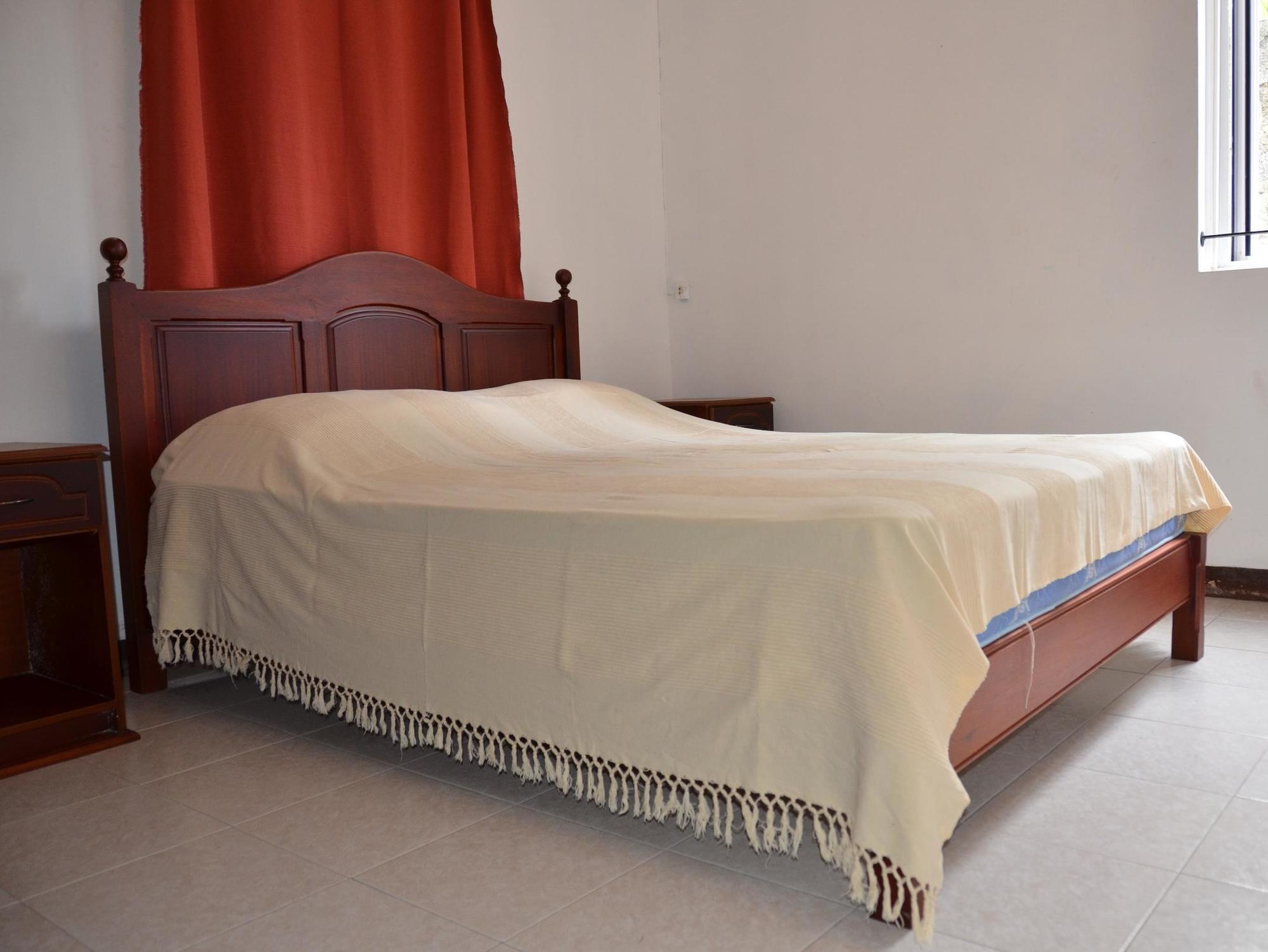 Les Gentilhommieres Guest House Тру-о-Биш Экстерьер фото