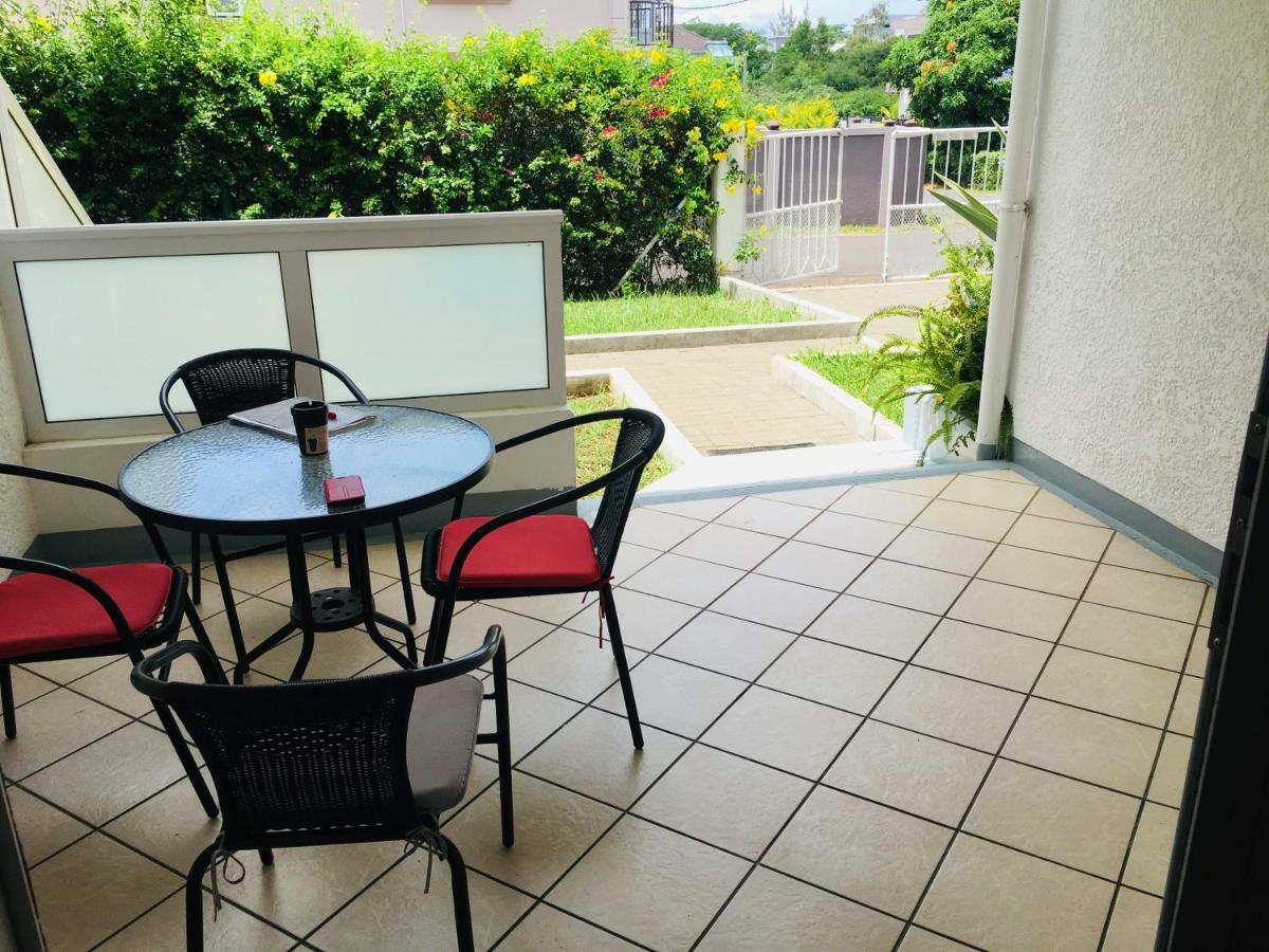 Les Gentilhommieres Guest House Тру-о-Биш Экстерьер фото